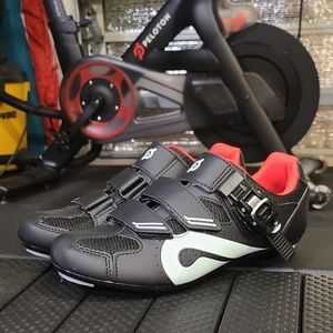 Peloton Cycling Shoes, size 40
